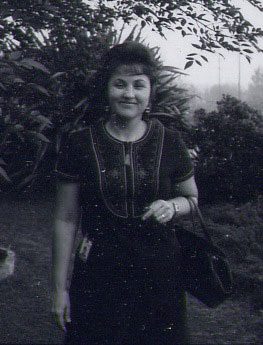 Annette-20s